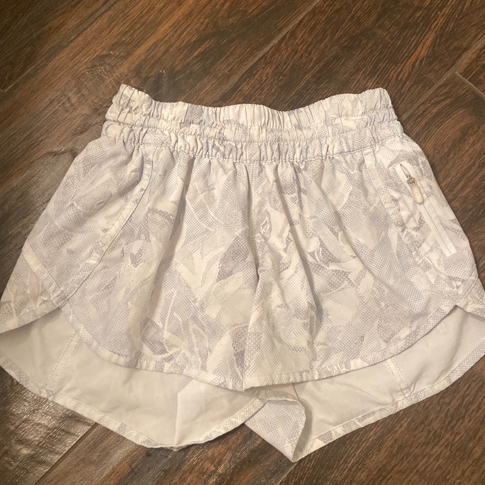 Lululemon Hotty Hot Shorts